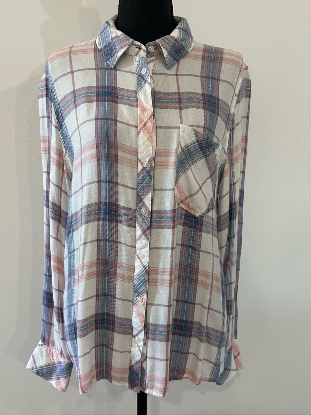 Cosmic Blue Love Women’s Plaid Button Down 100% Rayon Soft Lightweight Top LARGE